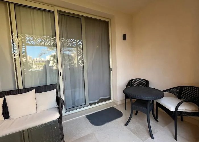 Mangroovy -2br Gf Hacienda House Pool & Access